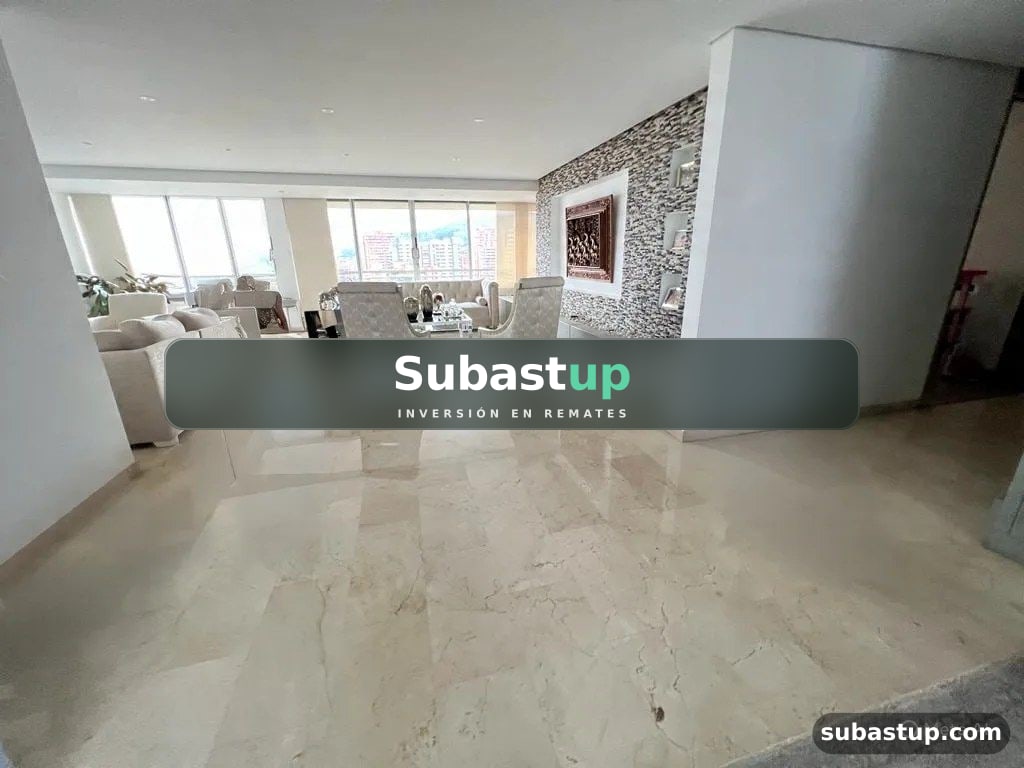 Apartamento 329 m² en Medellín