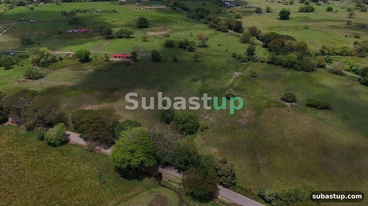 Finca 749 m² en La Dorada