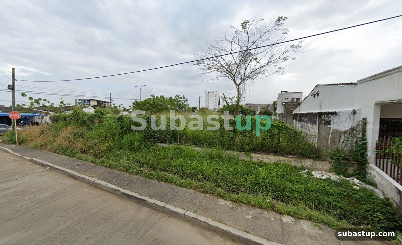 Lote 384 m² en Montería