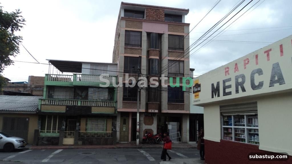 Edificio 726 m² en Pasto