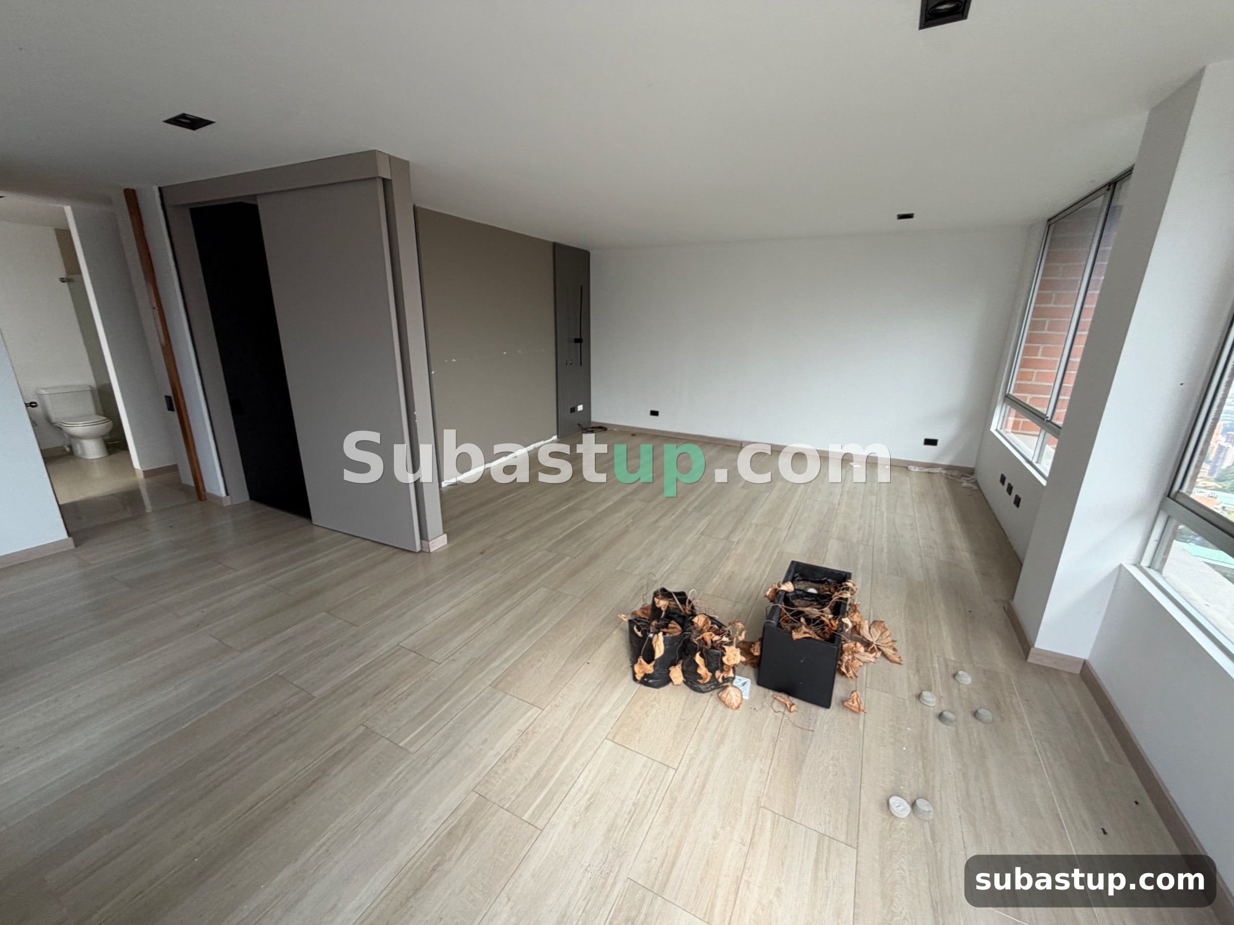 Habitación principal · Penthouse 208 m² en El Poblado + 3 garajes y 3 depósitos
